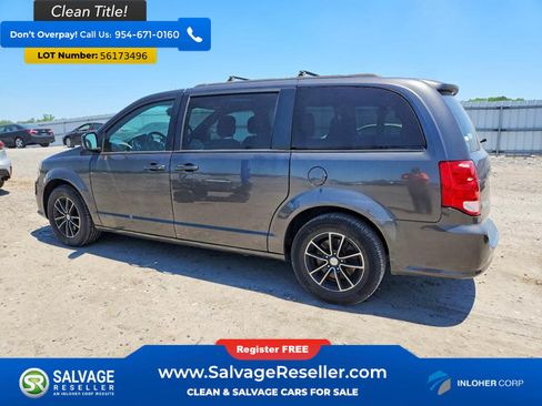 Used 2019 Dodge Grand Caravan GT FWD image 3