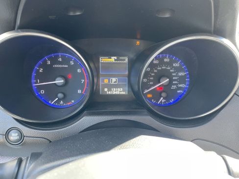 Used 2016 Subaru Legacy 2.5i Premium w/ Moonroof Package AWD/4WD image 17