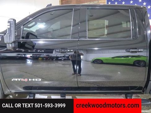 Used 2020 GMC Sierra 2500 AT4 w/ AT4 Premium Package image 22