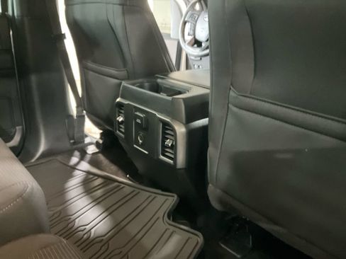 Used 2016 Ford F150 XLT w/ Equipment Group 302A Luxury image 20