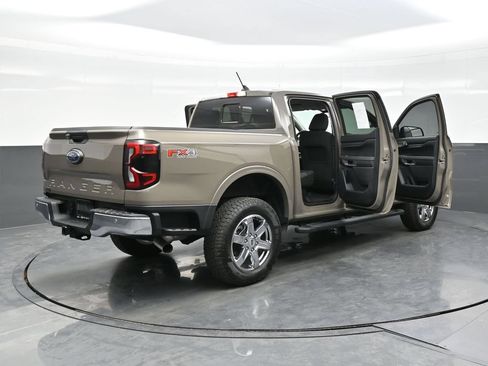 Used 2025 Ford Ranger XLT AWD/4WD image 48