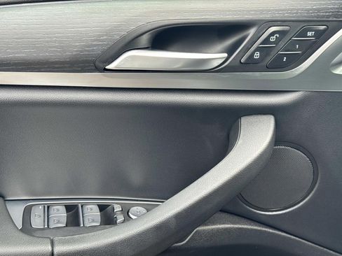 Used 2022 BMW X3 xDrive30i w/ Convenience Package image 18