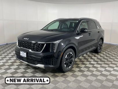 Used 2025 Kia Sorento S