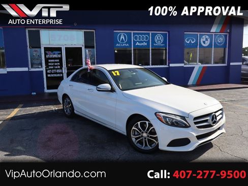 Used 2017 Mercedes-Benz C 300 Sedan image 1