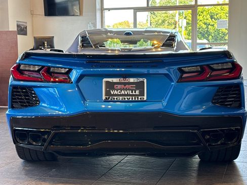 Used 2023 Chevrolet Corvette Stingray Premium Cpe w/ Z51 Performance Package RWD image 6