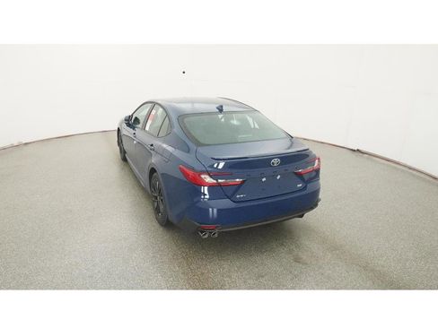 New 2026 Toyota Camry SE image 6