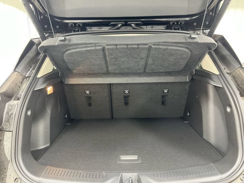 Used 2024 Buick Encore GX Avenir w/ Avenir Convenience Package AWD/4WD image 23