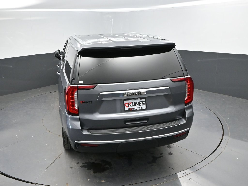 Used 2022 GMC Yukon XL SLT w/ SLT Premium Package AWD/4WD image 31