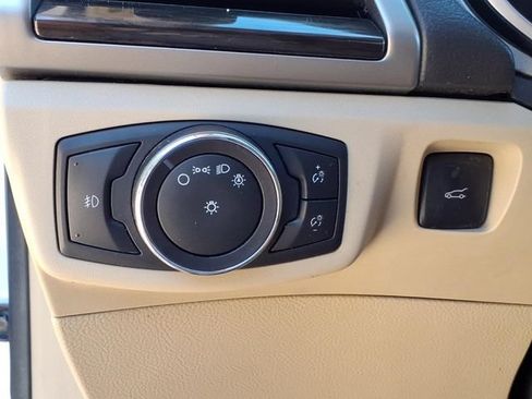 Used 2013 Ford Fusion SE FWD image 20