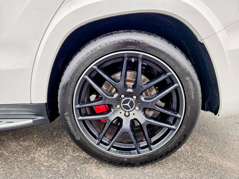 Used 2017 Mercedes-Benz GLS 63 AMG 4MATIC image 19