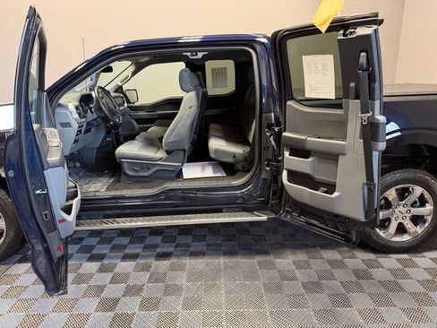 Used 2023 Ford F150 XLT w/ Equipment Group 302A High image 13