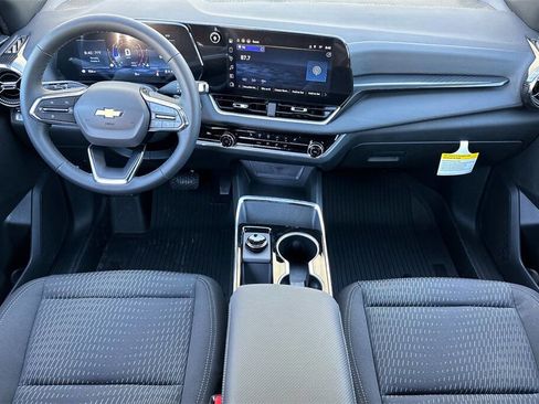 New 2026 Chevrolet Equinox LT image 14