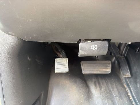 Used 2023 Chevrolet Express 2500 Extended w/ Driver Convenience Package image 15