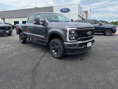 New 2026 Ford F250 XL w/ STX Appearance Package AWD/4WD image 3