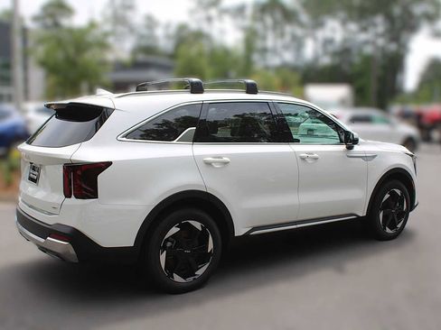 New 2025 Kia Sorento EX image 14