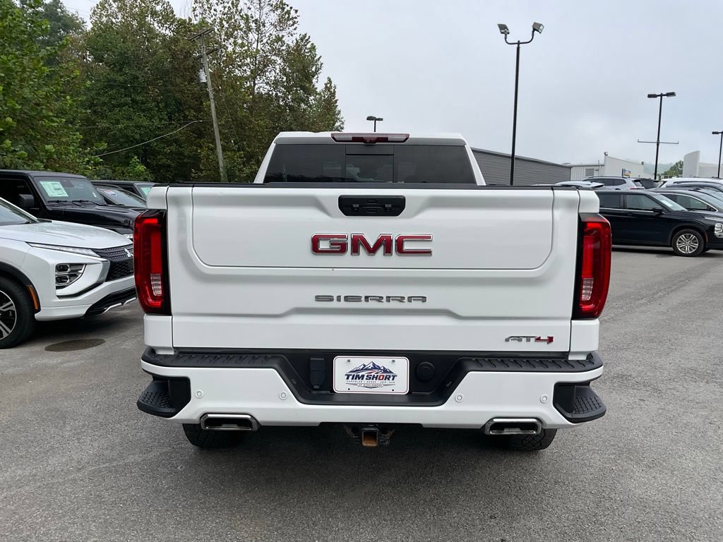 Used 2024 GMC Sierra 1500 AT4 w/ Technology Package AWD/4WD image 5
