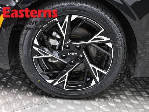 Used 2025 Kia K5 GT-Line w/ GT-Line Premium Package AWD/4WD image 34