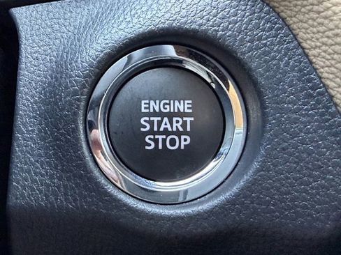 Used 2024 Toyota RAV4 Limited image 19