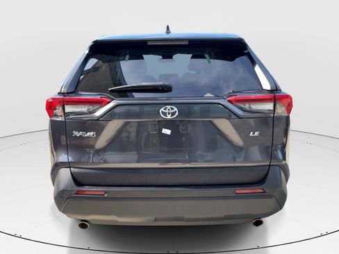 Used 2024 Toyota RAV4 LE FWD image 6