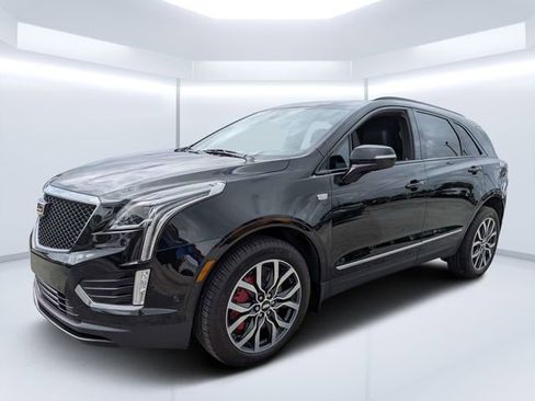 Used 2023 Cadillac XT5 Sportv w/ Technology Package AWD/4WD image 7
