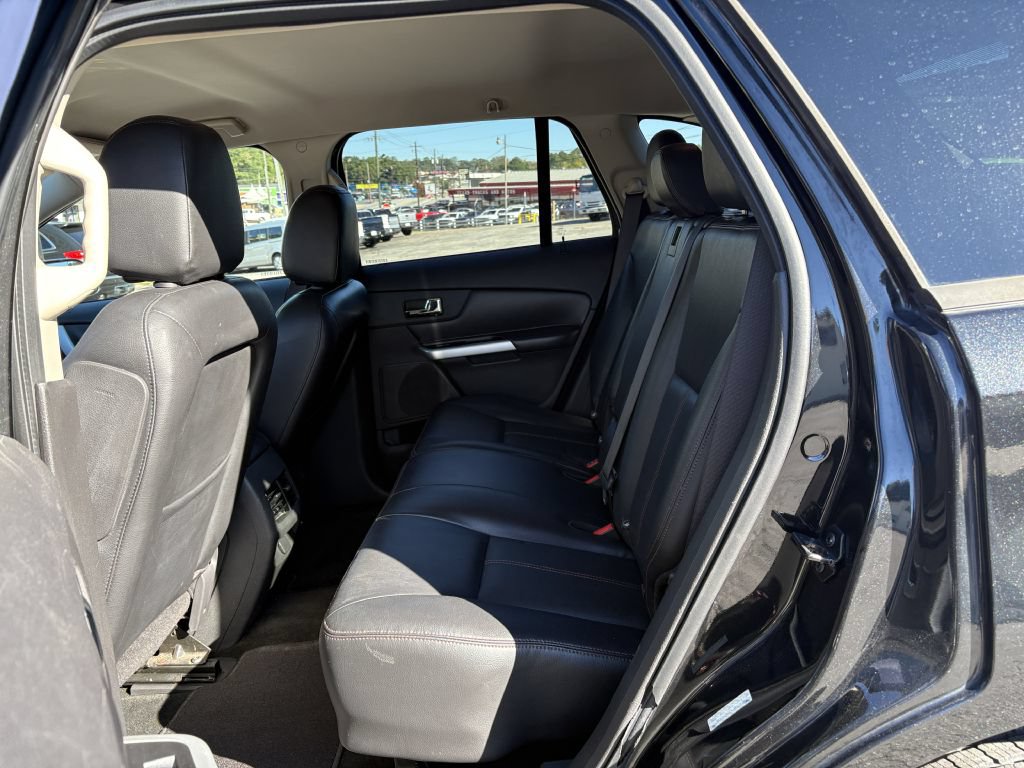 Used 2013 Ford Edge SEL FWD image 15