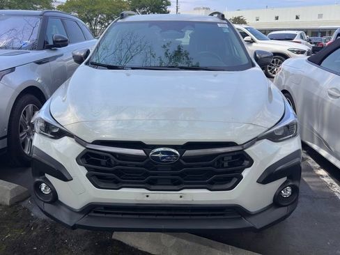 Used 2024 Subaru Crosstrek 2.5i Limited w/ Crosstrek Mirror Package AWD/4WD image 12