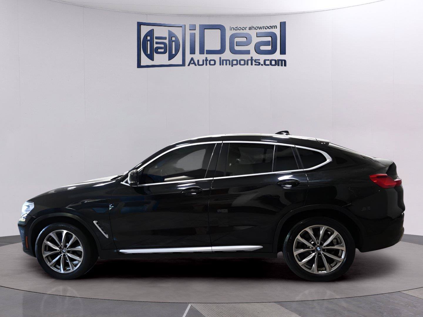 Used 2019 BMW X4 xDrive30i w/ Convenience Package AWD/4WD image 2