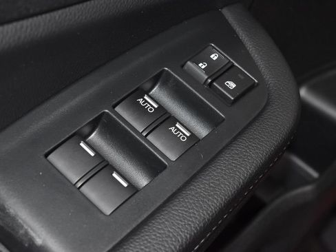 Used 2023 Honda Passport EX-L image 6
