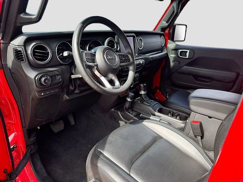 Used 2023 Jeep Wrangler Unlimited Rubicon 4xe w/ Safety Group AWD/4WD image 10