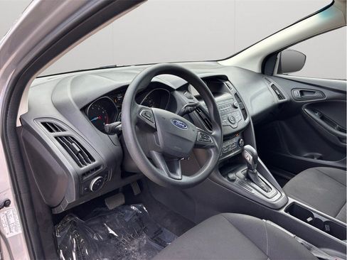 Used 2018 Ford Focus S FWD image 6