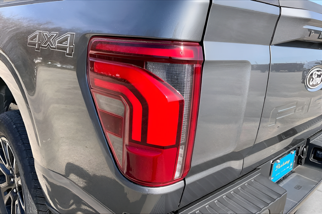 Used 2025 Ford F150 Platinum w/ Equipment Group 702A High AWD/4WD image 15