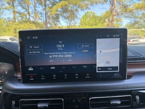 Used 2021 Lincoln Nautilus Reserve FWD image 7