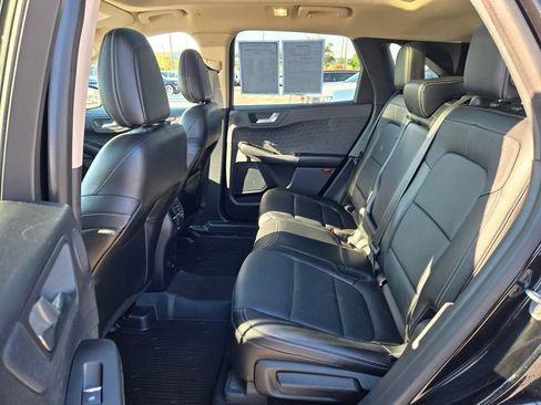 Used 2020 Ford Escape Titanium w/ Titanium Premium Package 2.0 AWD/4WD image 27