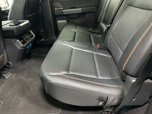 Used 2025 Ford F150 Lariat w/ Equipment Group 501A Mid image 45