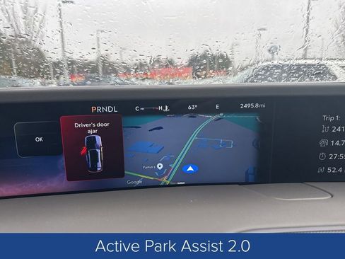 Used 2024 Lincoln Nautilus Reserve w/ Equipment Group 202A image 17