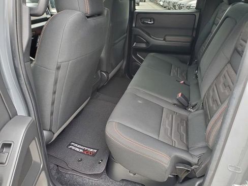 Certified 2024 Nissan Frontier PRO-4X w/ Technology Package AWD/4WD image 11