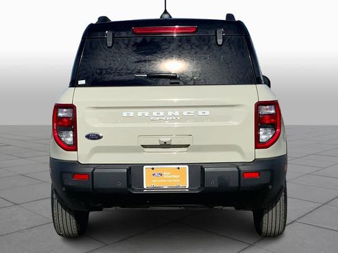 Certified 2025 Ford Bronco Sport Outer Banks w/ Outer Banks Tech Package+ image 5