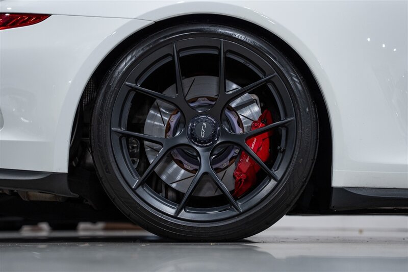 Used 2014 Porsche 911 GT3 RWD image 41