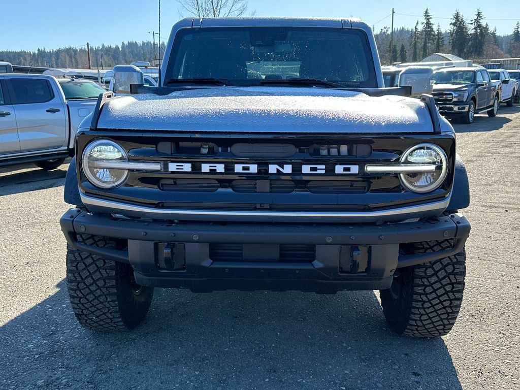 New 2024 Ford Bronco Outer Banks AWD/4WD image 2