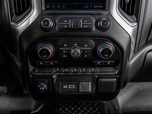 Used 2020 Chevrolet Silverado 1500 LT w/ Fleet Comfort Package AWD/4WD image 25