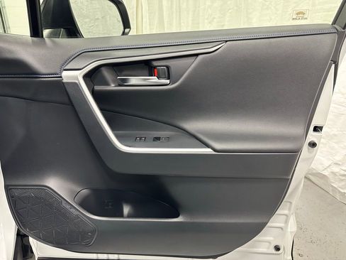 Used 2025 Toyota RAV4 XSE w/ Weather Package image 55