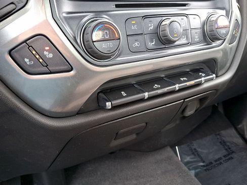 Used 2019 Chevrolet Silverado 1500 LT w/ All Star Edition AWD/4WD image 19
