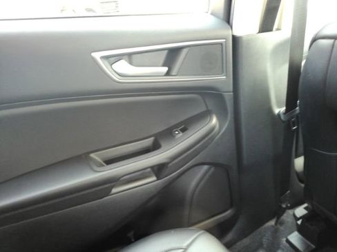 Used 2023 Ford Edge SEL w/ Convenience Package AWD/4WD image 32