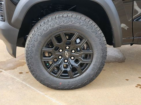 New 2026 Chevrolet Colorado Trail Boss AWD/4WD image 8