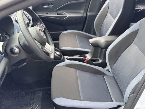 New 2025 Nissan Versa SV w/ Trunk Package image 22