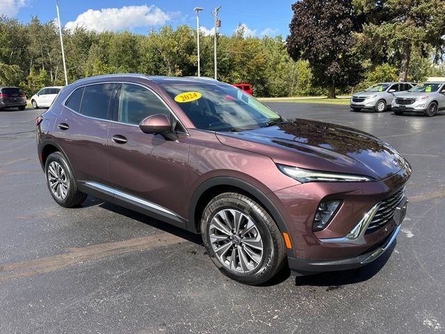 Used 2024 Buick Envision Preferred AWD/4WD image 7