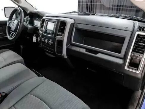 Used 2019 RAM 1500 Express w/ Express Value Package AWD/4WD image 15