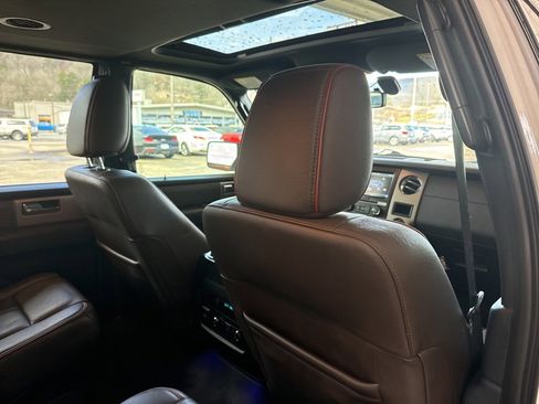 Used 2015 Ford Expedition King Ranch image 24