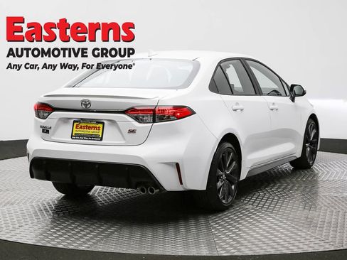 Used 2025 Toyota Corolla SE image 5