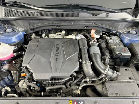 Used 2023 Hyundai Santa Fe Limited image 31